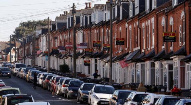 İngiltere’de 230 bin kiracı evsiz kalma tehlikesiyle karşı karşıya