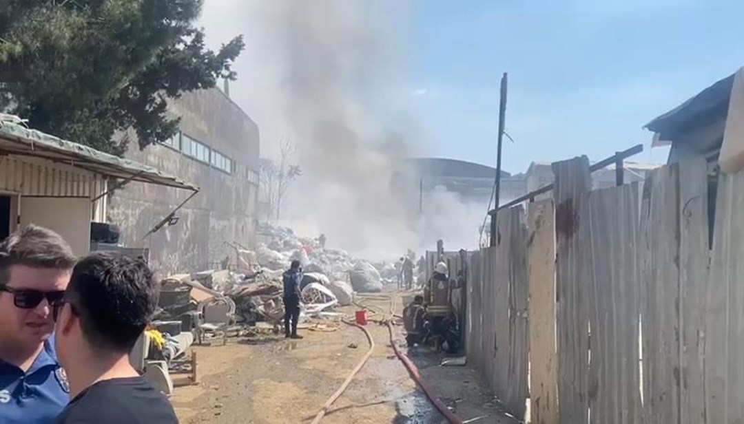 SON DAKİKA HABERİ… Tuzla’da geri dönüşüm tesisinde yangın | Marmaray seferleri durdu